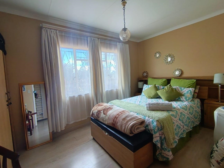 4 Bedroom Property for Sale in Lakeview Free State